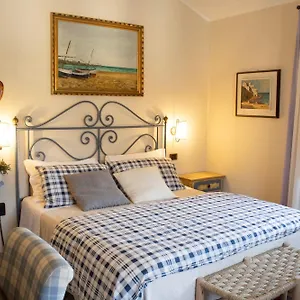 3* Hotel Boutique Fox's